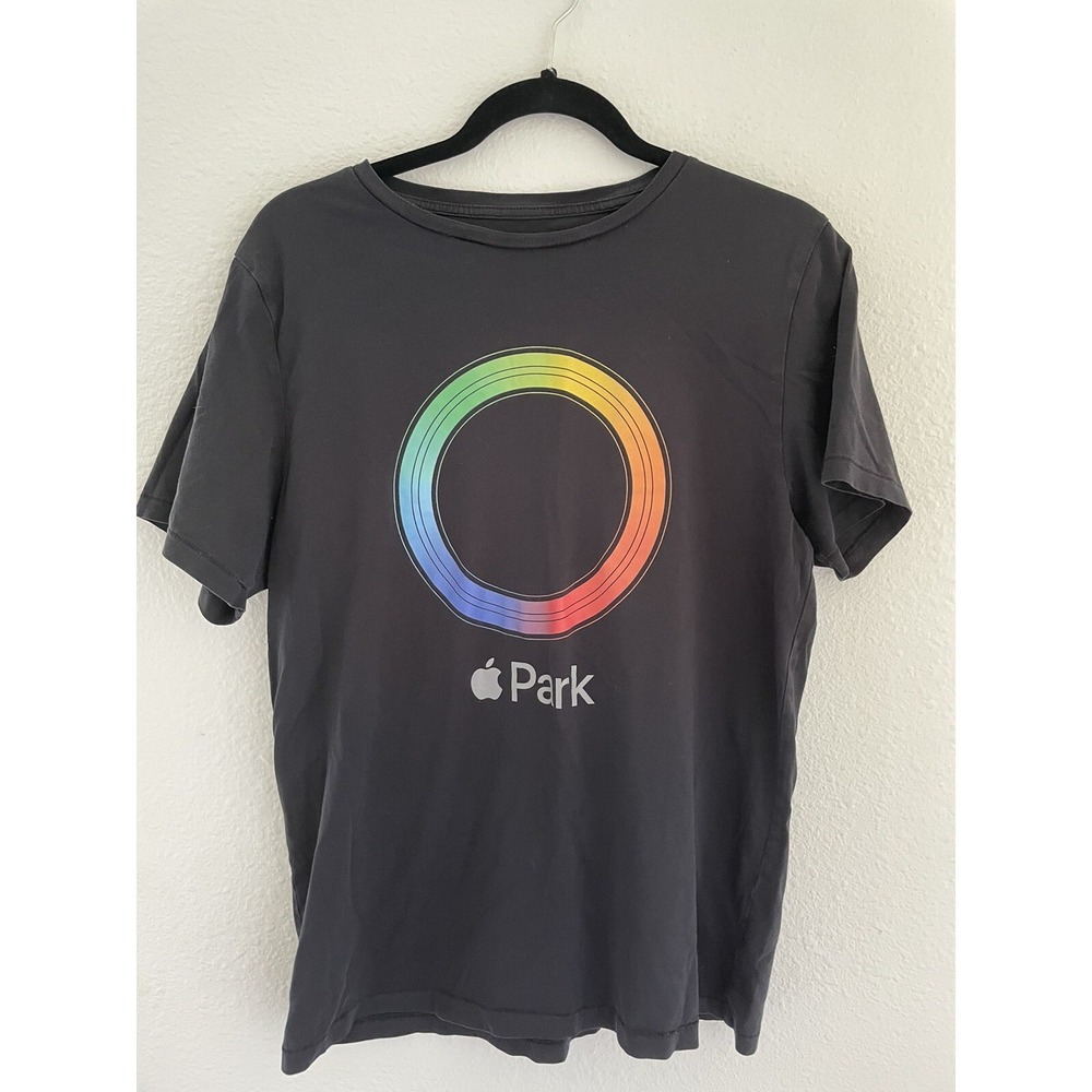 Apple Park T Shirt California 95014 Infinite Loop Rainbow Ring Women's Size M - Picture 6 of 7